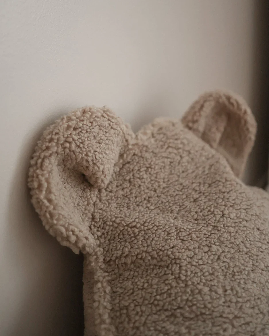 WIGIWAMA meškiuko formos sėdmaišis Biscuit Bear