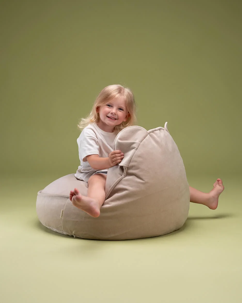 WIGIWAMA meškiuko formos sėdmaišis Dusty Beige Bear