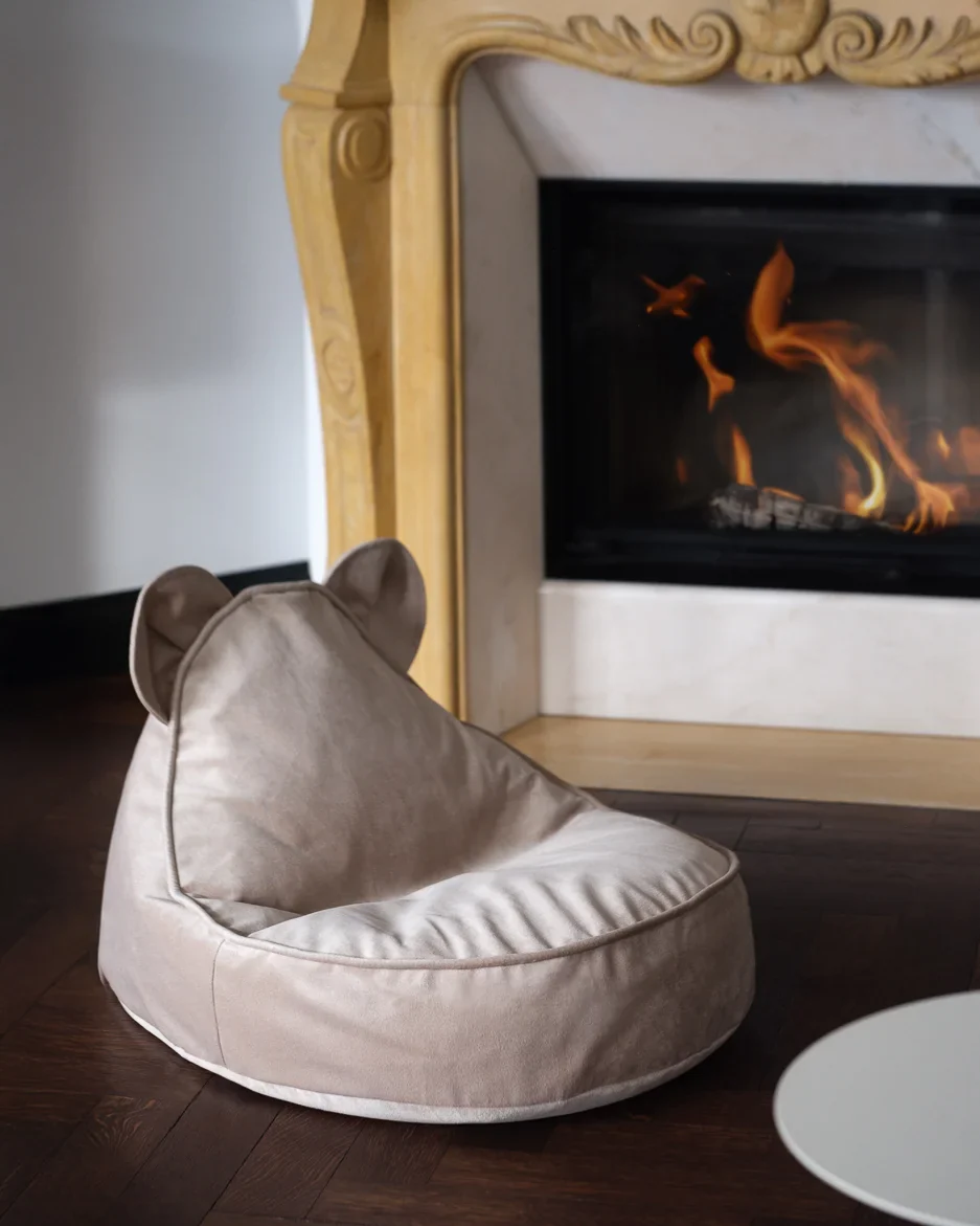 WIGIWAMA meškiuko formos sėdmaišis Dusty Beige Bear