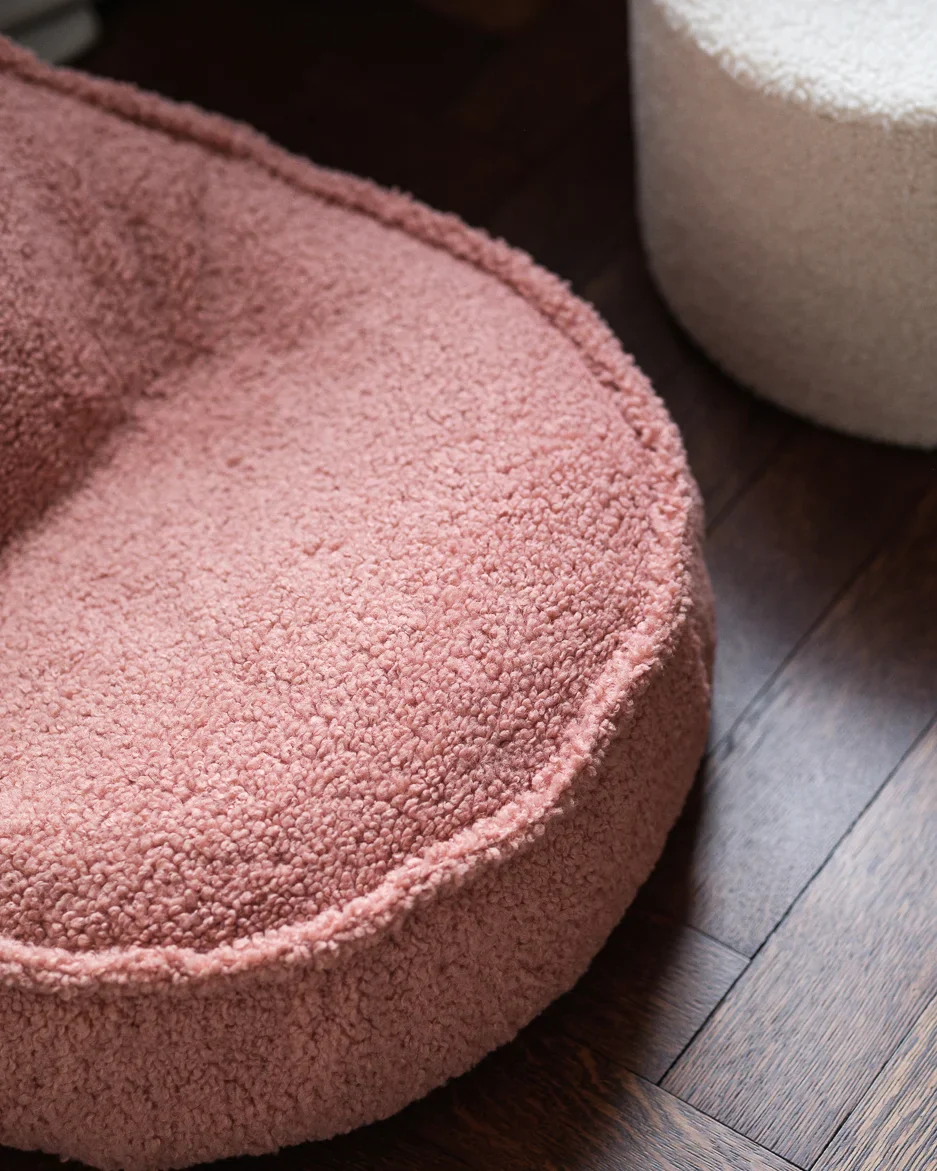 WIGIWAMA meškiuko formos sėdmaišis Guava Pink Bear