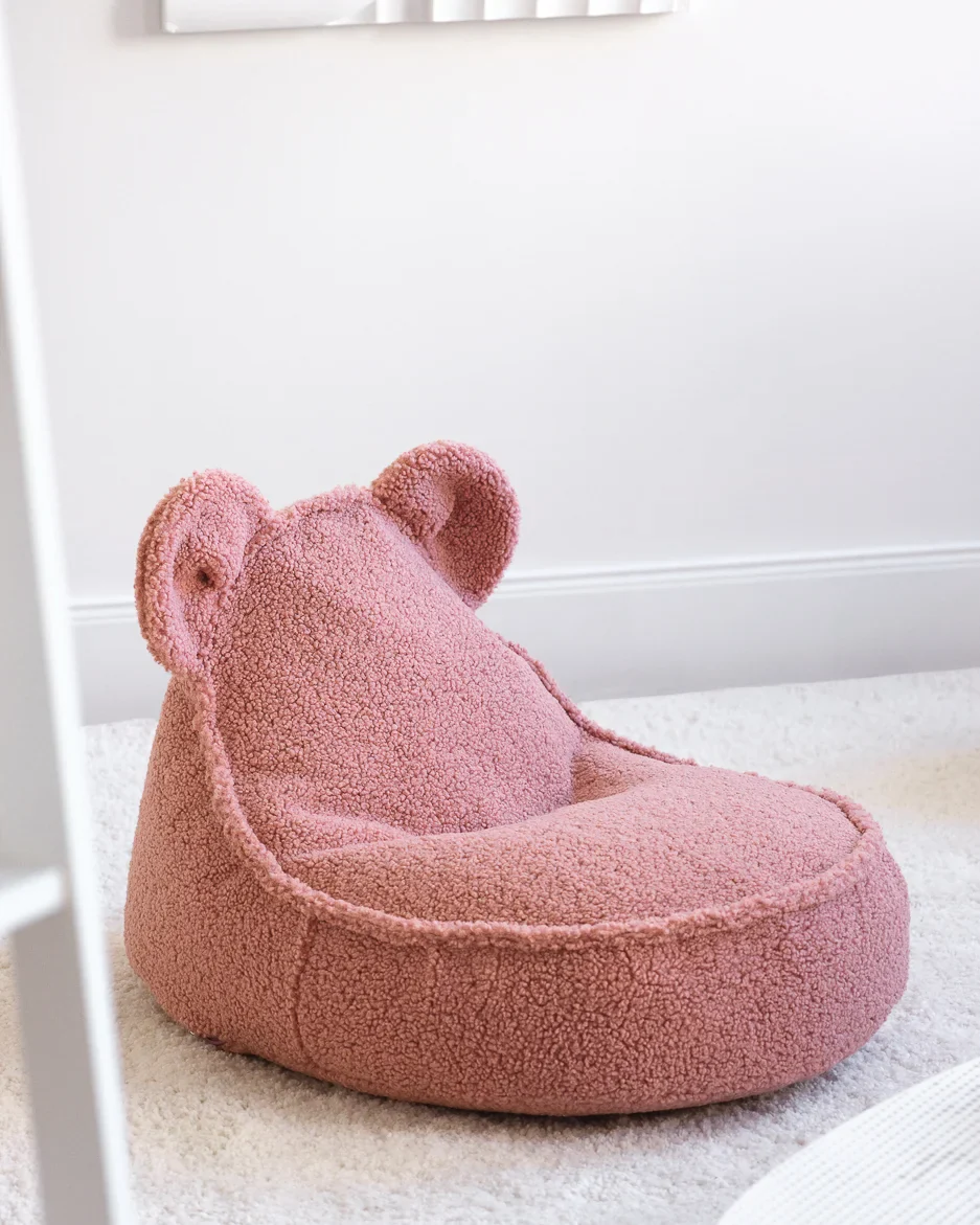 WIGIWAMA meškiuko formos sėdmaišis Guava Pink Bear