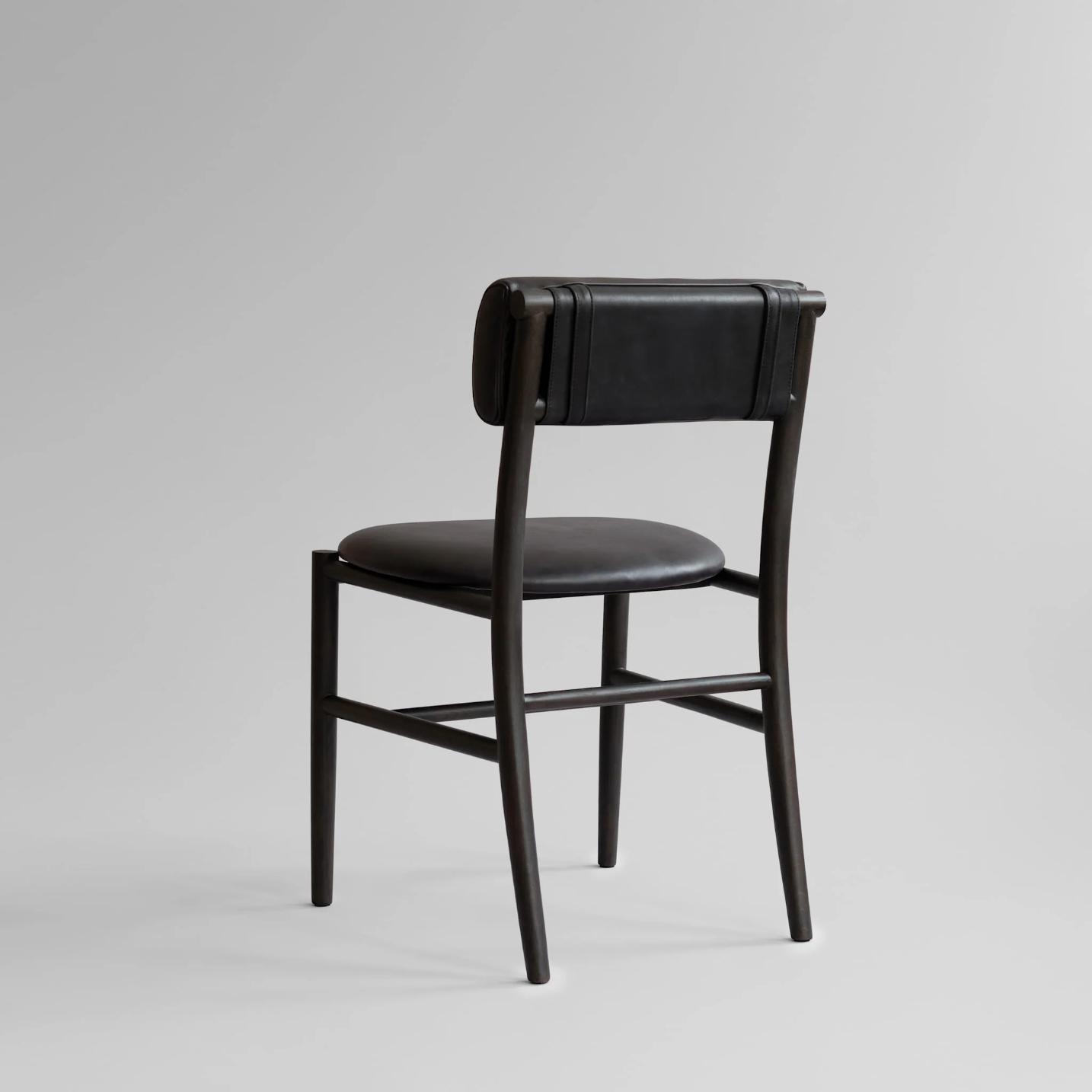 Valgomojo kėdė Nama Coffee Black Oak - Aniline Leather Black