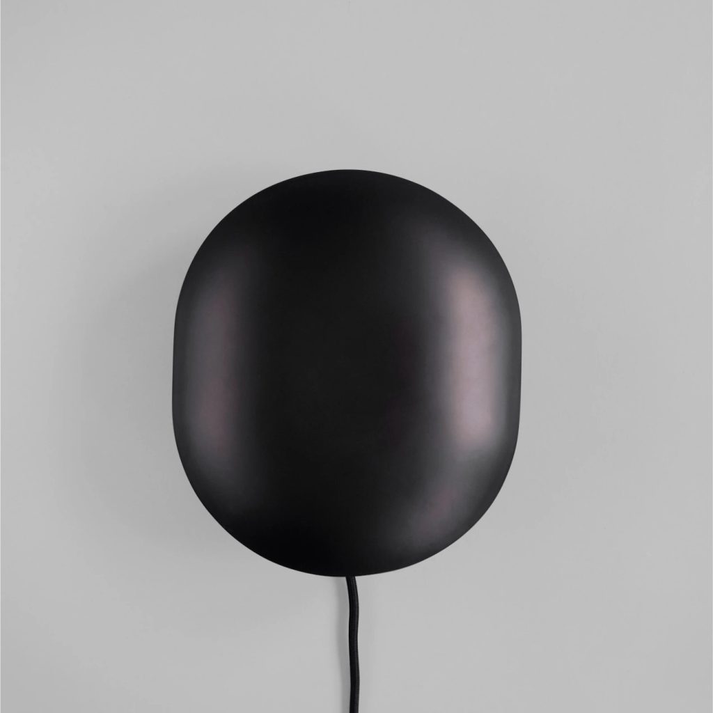 Sieninis šviestuvas Clam Black 