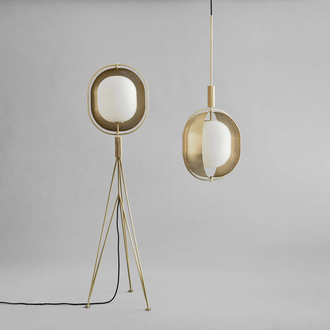 Pakabinamas šviestuvas Pearl Brass